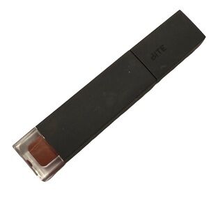 BITE BEAUTY AMUSE BOUCHE LIQUIFIED LIPSTICK - Chicory